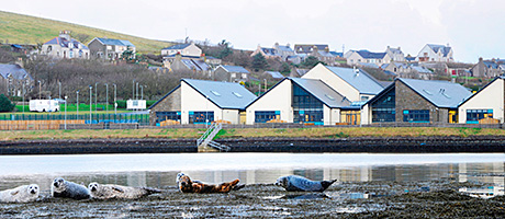 ARCHITECT Keppie Design and contractor Morrison Construction have handed over Stromness Primary School in Orkney.
