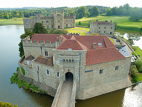 Keymer Tiles raise the roof at Leeds Castle