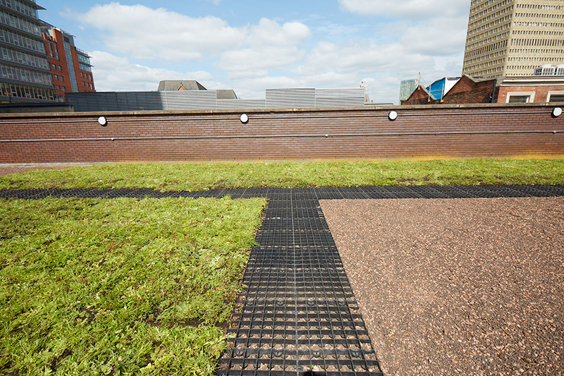 Smart green roof (courtesy of Polypipe)