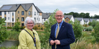 Linda Leslie, KHA Chair, and First Minister John Swinney