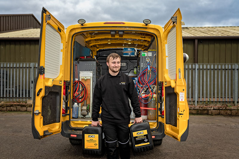 Scot JCB apprentice