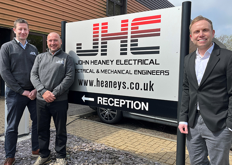 L-R: Derek Menzies, John Cowan and JHE MD Mark Heaney