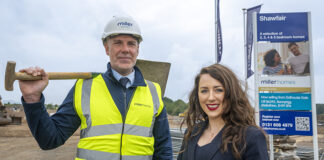 Site manager Ewan Todd and development sales manager Jenna Fordyce. Image credit: Phil Wilkinson Photography