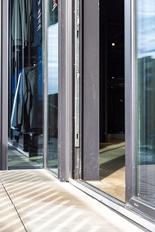 Commercial door entrance