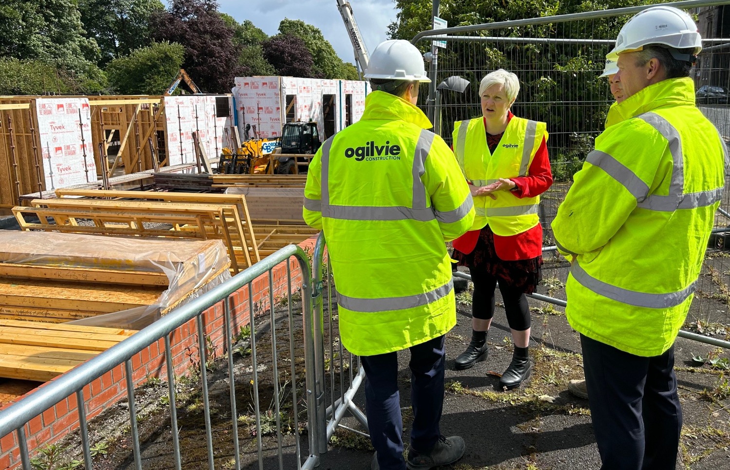 Councillor Francesca Brennan speaks to the project team