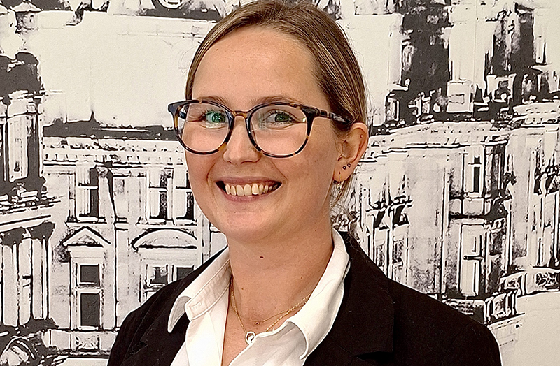 Abbie Brown, Knight Frank