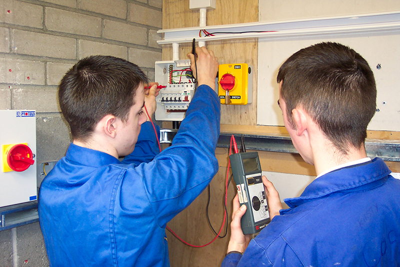 Electrical apprentices