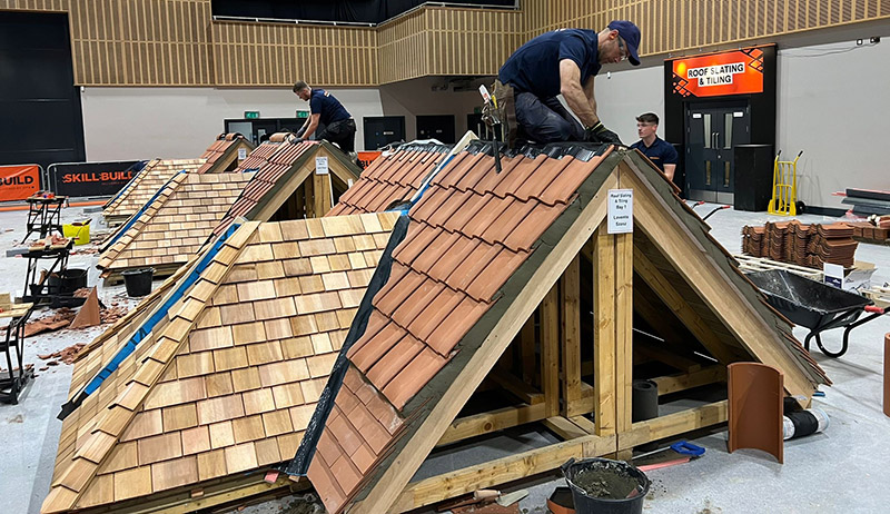 Roof slating and tiling competition