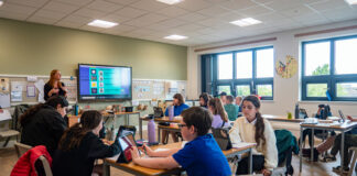 Pupils in retrofitted classroom at Edinburgh school