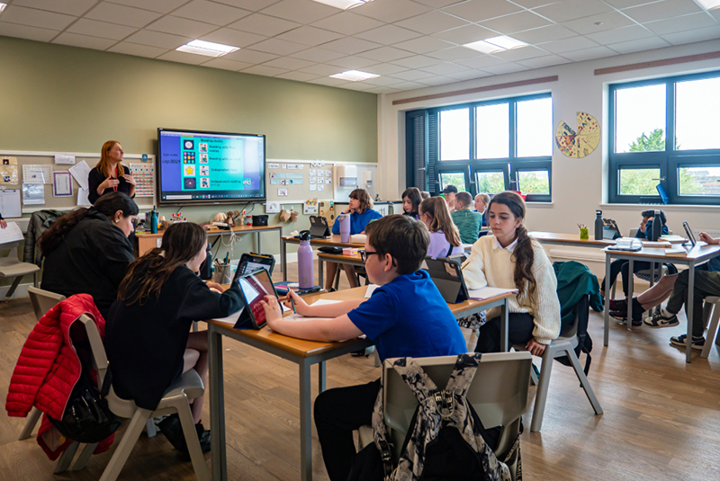 Pupils in retrofitted classroom at Edinburgh school