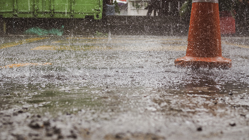 Heavy raindrops on a construction site