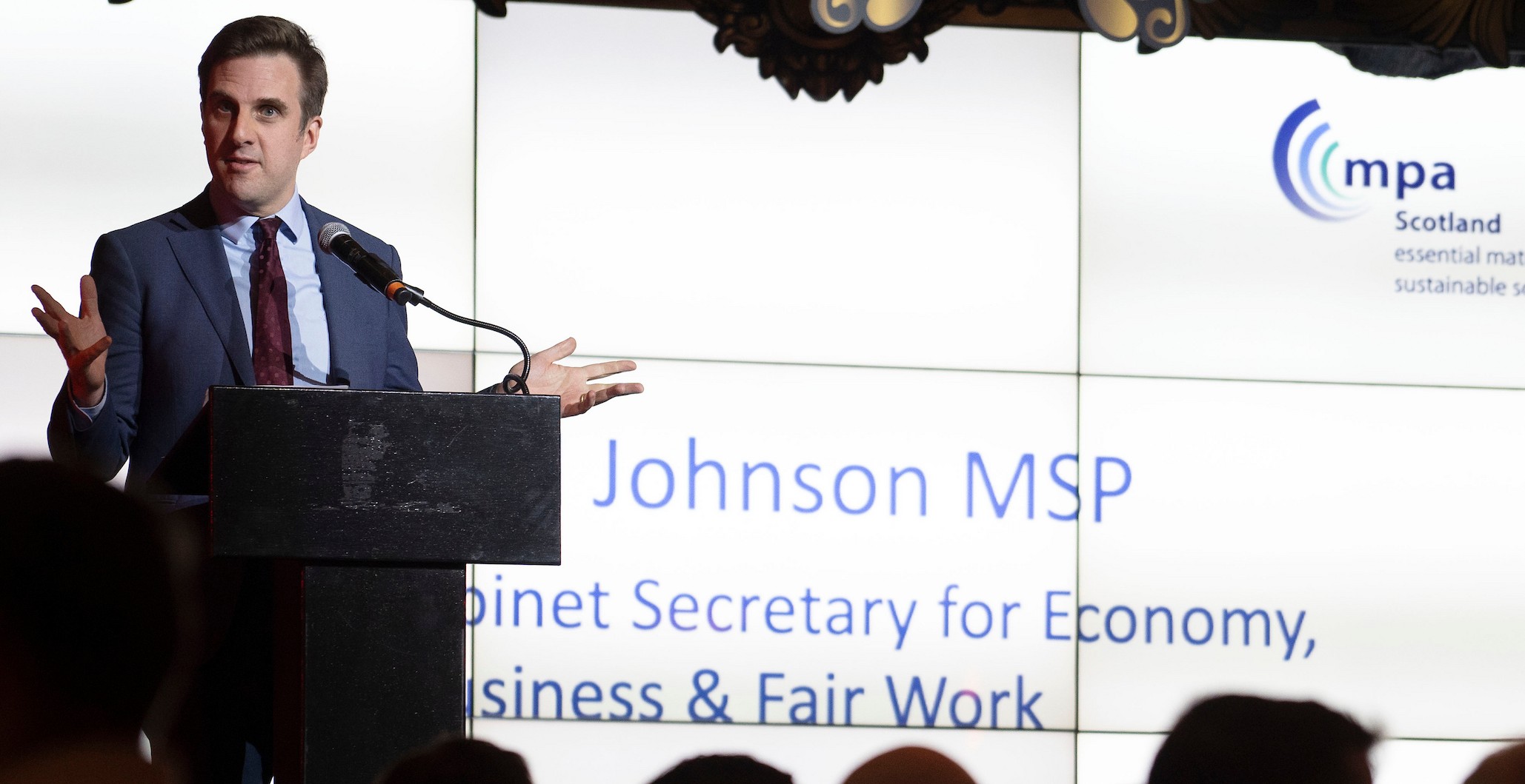Daniel Johnson MSP speaking at the launch of The Economic Contribution of Primary Aggregates in Scotland report. Image credit: David Cheskin