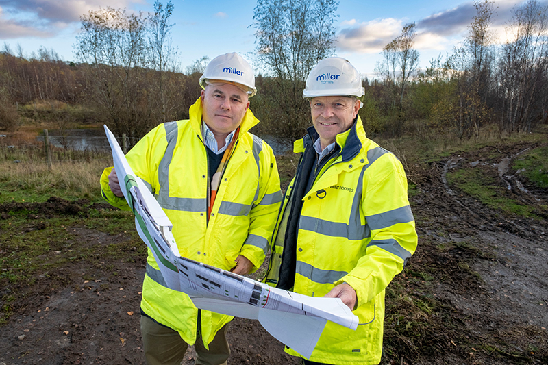 Regional land director Arthur Mann (left) and regional operations director Andrew McArthur. Image credit: Peter Devlin