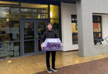 Selection boxes being delivered to Stepps Primary School