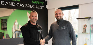 Dougie Bell (left) with Conor Maguire, Edinburgh Boiler Company