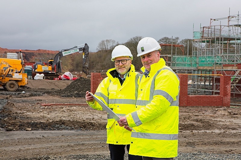 L-R: Mark Sinclair of Charles Church and John Hamilton, CEO of Winchburgh Developments. Image credit: Gary Baker