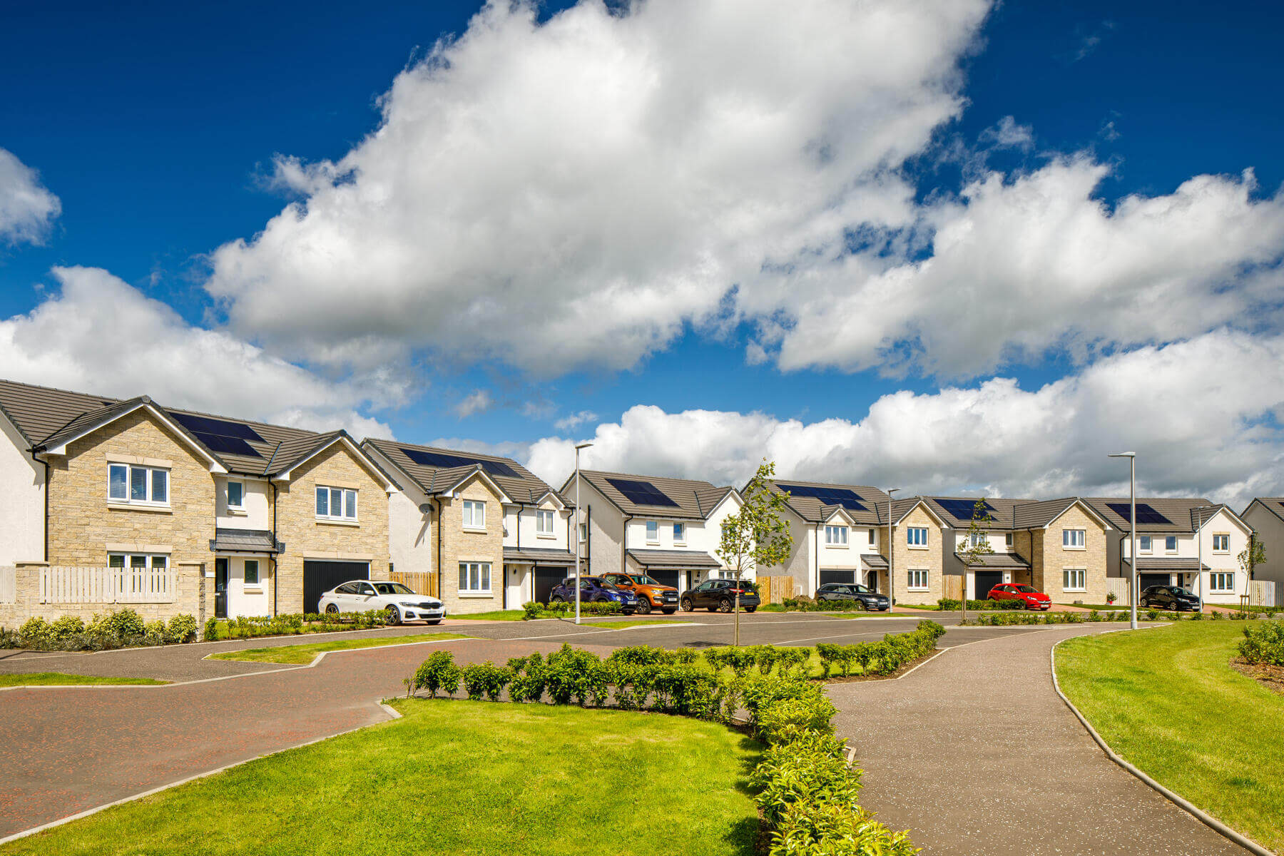 Taylor Wimpey East Scotland typical street scene