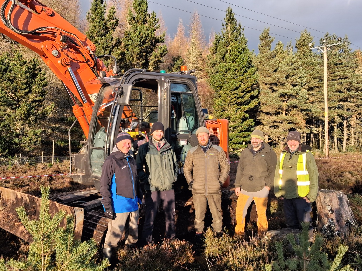 Phil Waite (Highland Council Outdoor Access Manager), Andrew Gilmore (THC GGW Officer), Alex Davies (Highlands Rewilding), Daniel Holm (Highlands Rewilding), Mark Hedderwick (Hitrak Ltd)