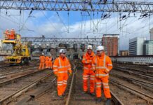 Glasgow Central closure allows engineers to deliver 10 months worth of work in 10 days Engineers on Glasgow Central tracks