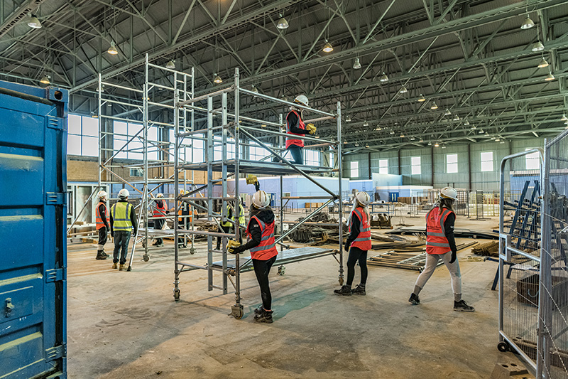 Scaffolding training taking place