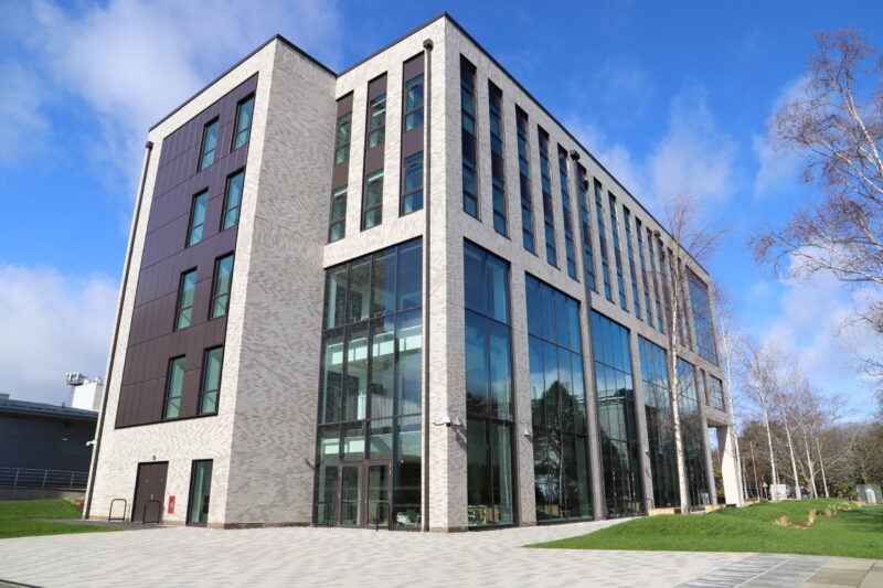 University of Edinburgh new engineering facility