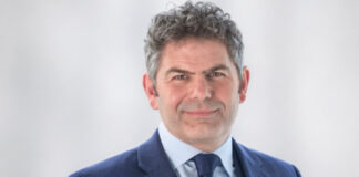 Gordon Anderson, Dentons