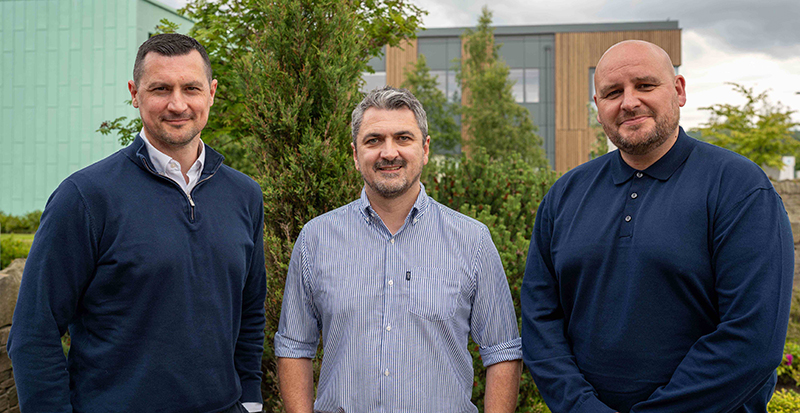 L-R: Darren MacRae, Kevin Williamson, and Grant Munro